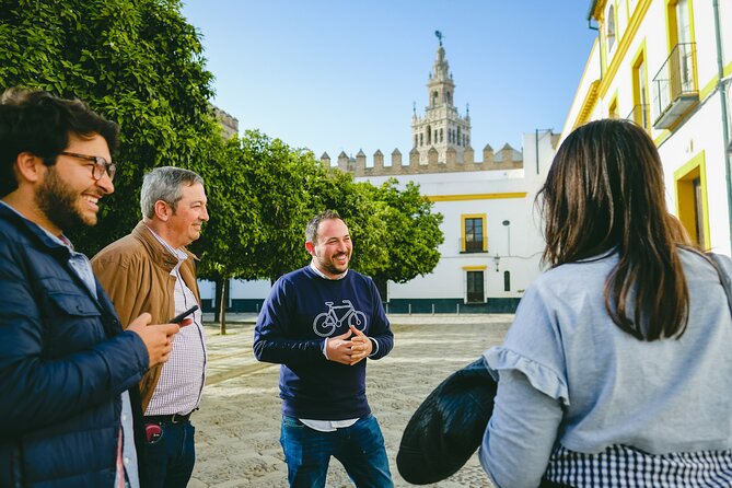 Seville Jewish Quarter Small-Group Walking Tour: History & Gems - The human factor: guides and the difference they make