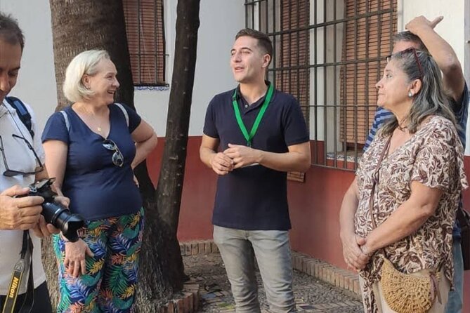 Seville Jewish Quarter Tour (Private Tour) - Jardines de Murillo: a romantic break between stories