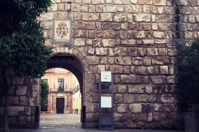 "Seville: Love At First Sight" Private Tour - Giralda Tower: the Seville symbol that sets the tone