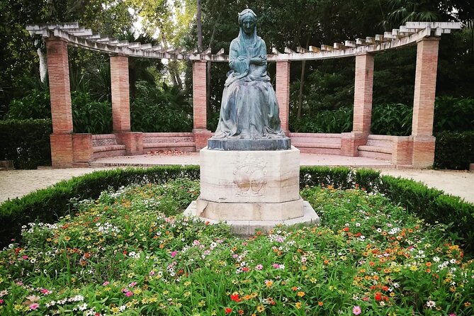 "Seville: Love At First Sight" Private Tour - Maria Luisa Park and Plaza de España: the best kind of break