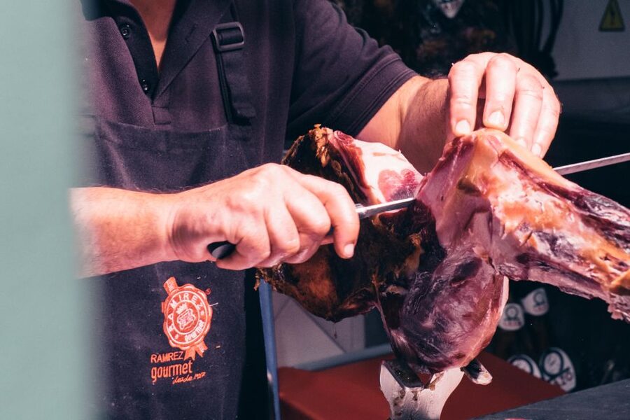 Seville: Morning Market & Tapas Tour - Why this Seville morning food tour makes sense