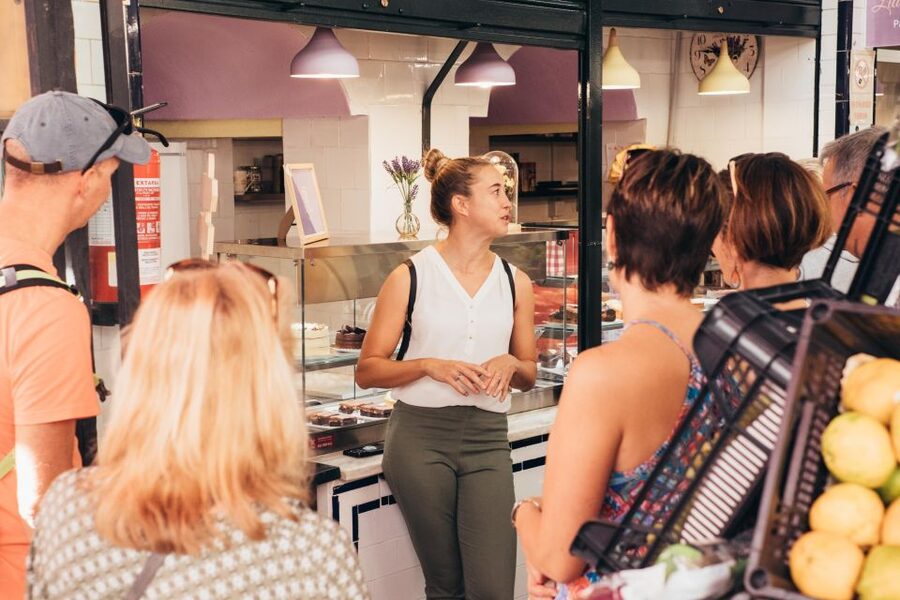 Seville: Morning Market & Tapas Tour - The old center walk: short moves, real context