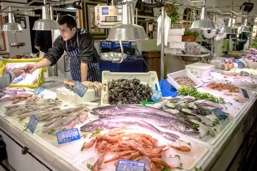 Seville: Morning Market & Tapas Tour - Price and value: what $75 buys you in Seville