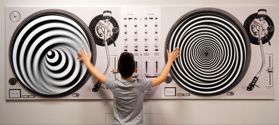 Seville: Museum of Illusions Entry Ticket - Interactive Exhibits: Holograms, Touch, and 3D Puzzles
