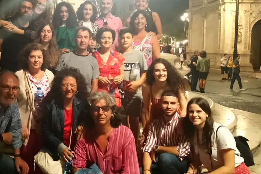 Seville Night Tour: A Must-Do - Santa Cruz and the Judería: orange blossom, legends, and side-street detail