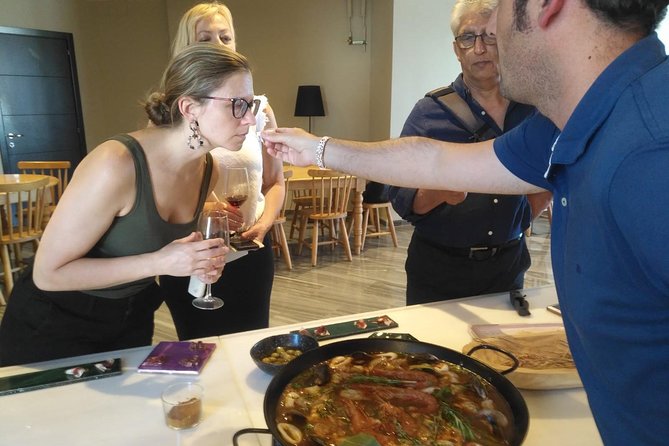 Seville: Paella Showcooking Experience - Key things to know before you go
