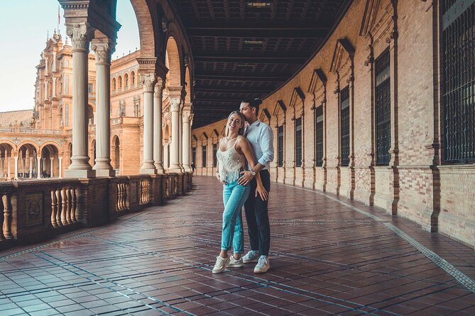 Seville Personalized and Professional Photoshoot - The deliverable: 30 edited photos via We-Transfer