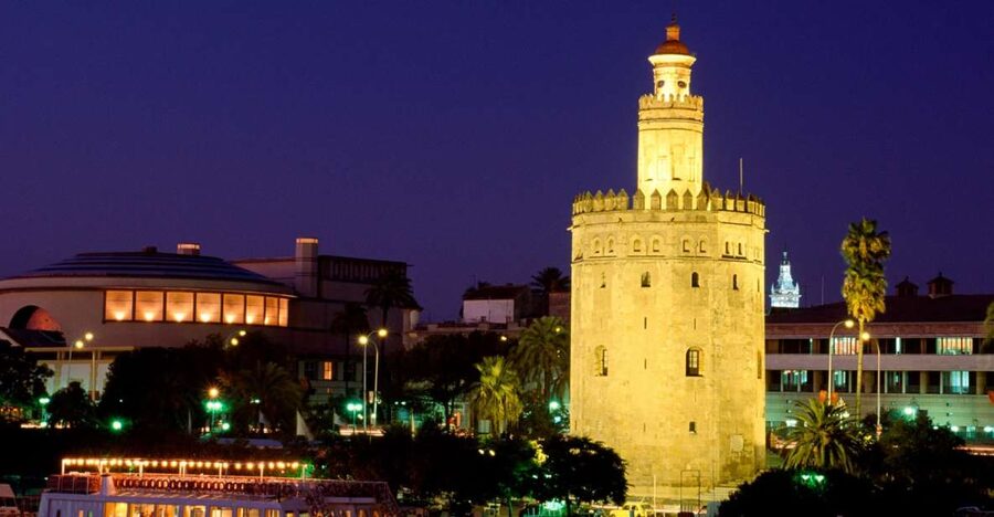 Seville: Private E-Bike City Highlights Tour - The Alcázar and Cathedral Stops: Big Views, Managed Time