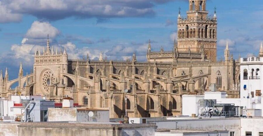 Seville: Private Guided City Walking Tour - Why a 2-hour private walk makes sense in Seville