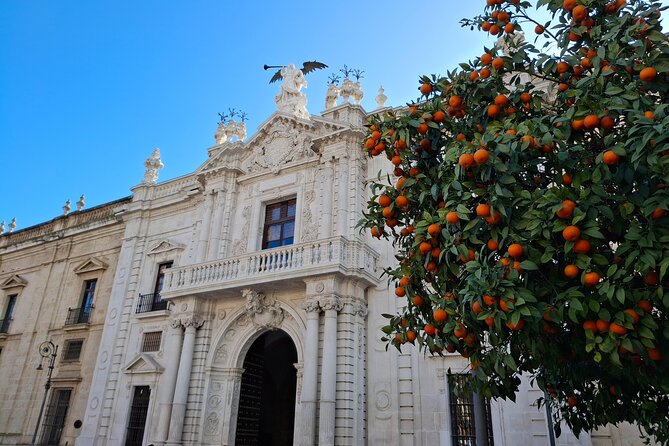 Seville Private Guided Tour Cathedral Alcázar City Highlights - Gardens de los Reales Alcazares: calm after the big monuments