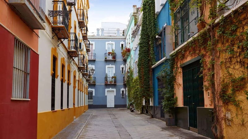 Seville Private Tour with a Local, Highlights & Hidden Gems - Plaza de España and the Guadalquivir River pause