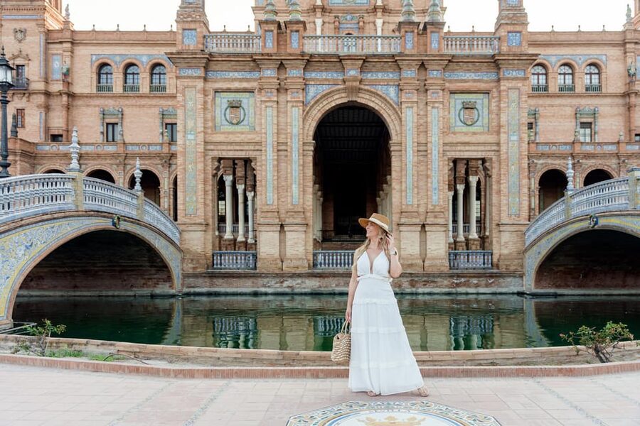Seville: Professional Photoshoot - Best time to shoot in Seville: early light beats everything