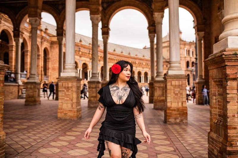 Seville: Professional Photoshoot and Video - Plaza de España photo stops: tiles, bridges, and “good angles” done for you