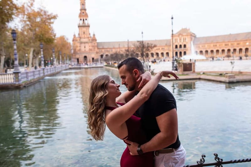 Seville: Professional Photoshoot and Video - Who should book this (and who should double-check)