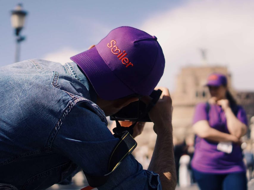 Seville: Professional photoshoot outside Cathedral & Giralda - Why a Cathedral-and-Giralda photoshoot is more than just pictures