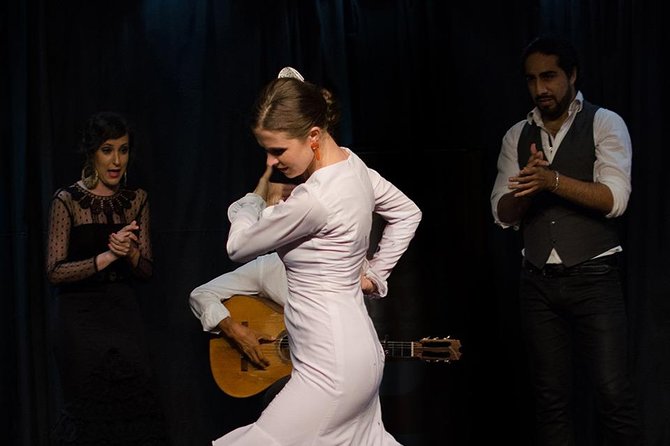 Seville Pure Flamenco Tour - My booking checklist to avoid a disappointing night