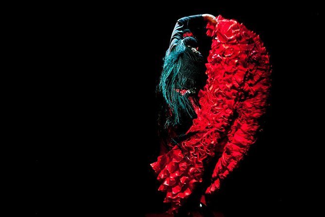 Seville: Puro Flamenco Show - Museo del Baile Flamenco - Timing and pacing: why one hour feels right