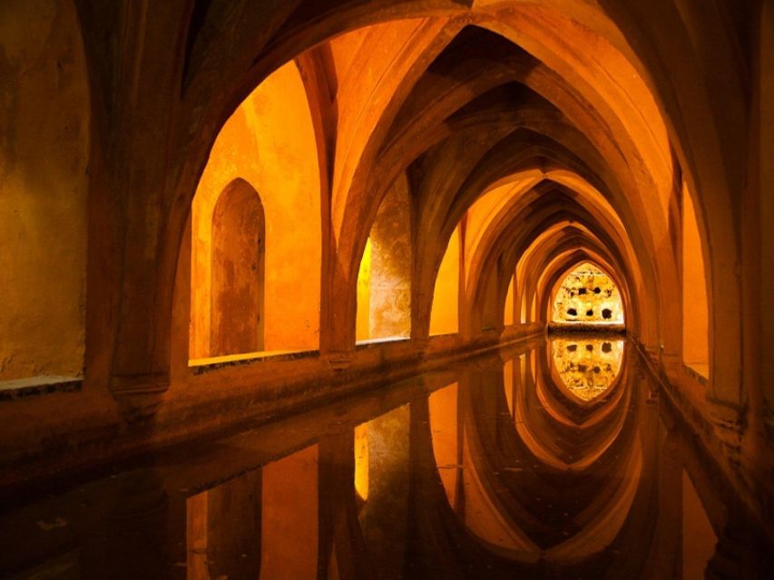 Seville: Real Alcazar Admission and Guided Tour - Inside the palace: King Don Pedro’s Mudejar rooms and the Charles V wedding rooms