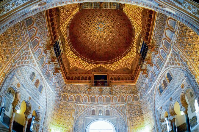 Seville : Real Alcázar de Sevilla Guided Tour without Lines - Where you start (and why the meeting point helps)