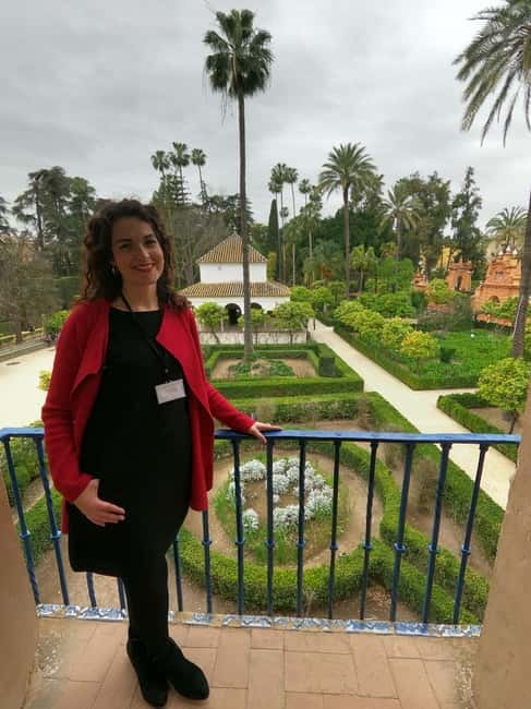 SEVILLE: REAL ALCÁZAR TOUR - Where you start: Plaza del Triunfo and the Puerta del León entry