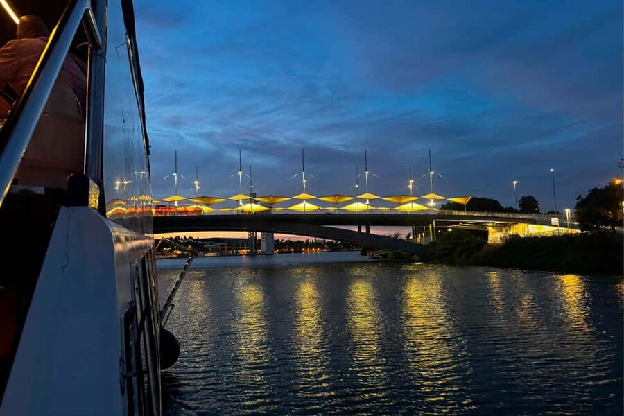 Seville: Restaurant Boat Ride on the Guadalquivir with Lunch/Dinner - Who Should Book This Guadalquivir Restaurant Boat Ride (and Who Should Skip It)