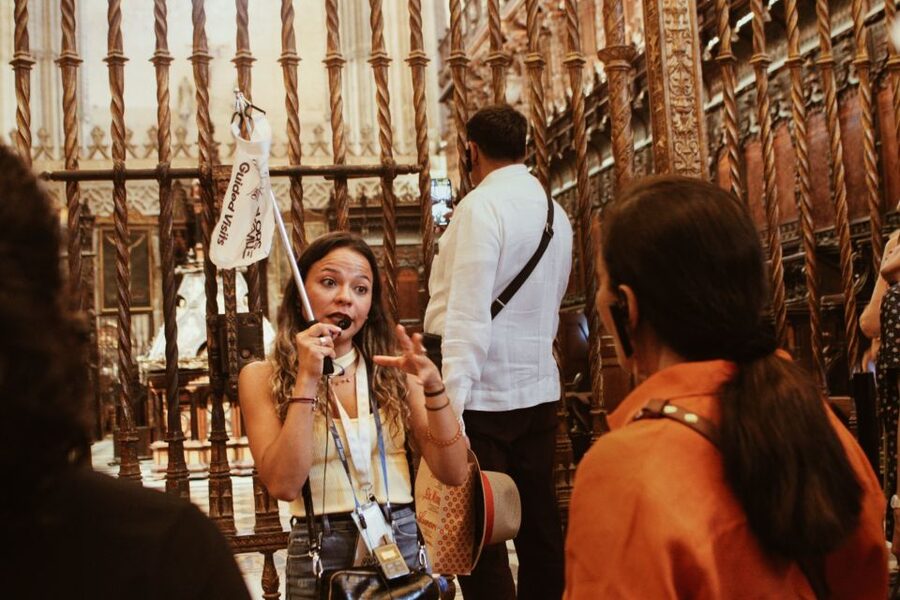 Seville: Royal Alcazar, Cathedral, and Giralda Tower Tour - Starting Point, Headsets, and the Cathedral Focus You’ll Actually Use