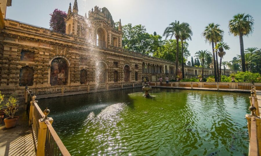 Seville: Royal Alcázar Skip-the-Line Tour by Local Experts - Skip-the-line priority entry: what it changes in your visit
