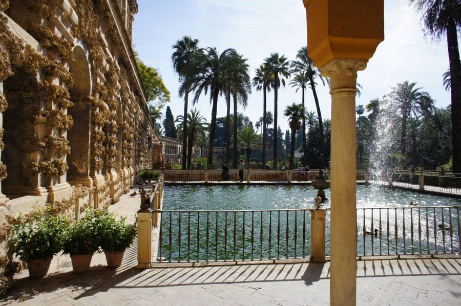 Seville Royal Palace and Game of Thrones Tour - Inside the Alcázar: where the tiles, plasterwork, and light do the talking