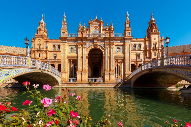 Seville Scavenger Hunt and Highlights Self Guided Audio Tour - Plaza de España: when the riddles slow you down (in a good way)