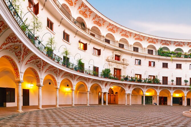 Seville Scavenger Hunt and Highlights Self Guided Audio Tour - Plaza del Cabildo, then Catedral de Sevilla from the outside