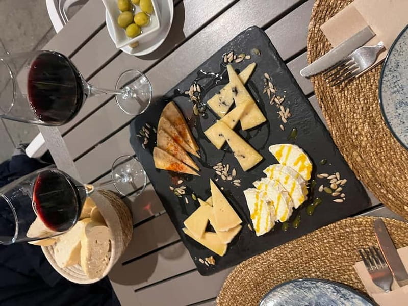 Seville: Secret Food Tour with Tapas and Drinks - Meeting options across Seville: how pickup works for a smooth start