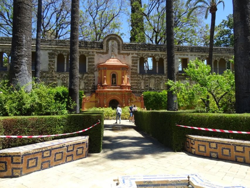Seville: Small-Group Alcázar Guided Tour & Entry Ticket - The Gothic Palace after the Castilian conquest