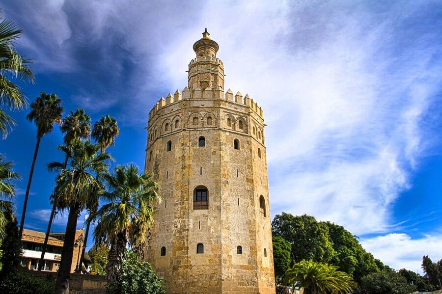 Seville: Small-Group City Highlights Walking Tour - Alcázar exteriors: the architecture lesson you can carry all day