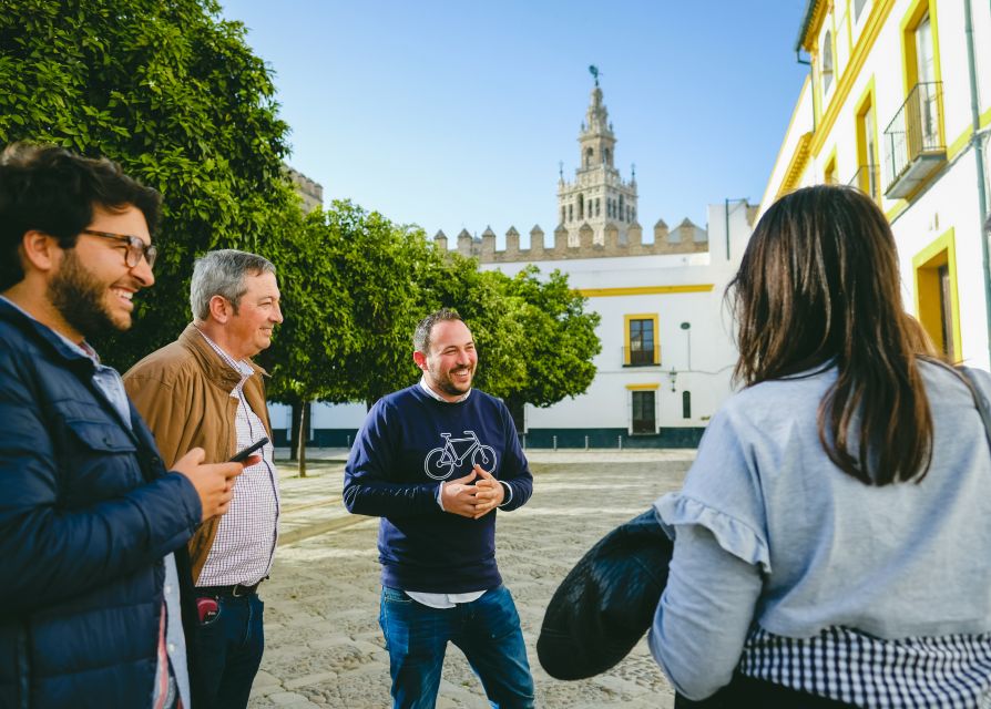 Seville: Small-Group Jewish Quarter Discovery Walking Tour - Meeting at Plaza del Triunfo and getting oriented fast
