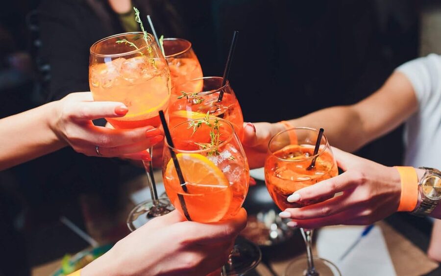 Seville: Spritz Tasting Experience - Meeting at Calle Almirante Lobo: Easy to Find, Great Orientation