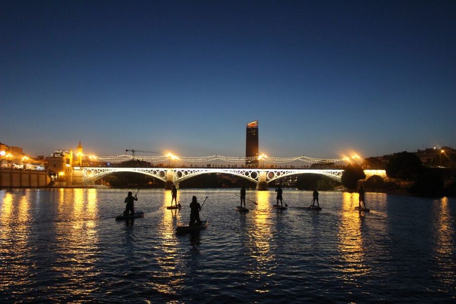 Seville: Sunset and Evening Paddle Boarding Tour - Guides Who Set the Tone: Rodrigo, Juan, and the Support Factor
