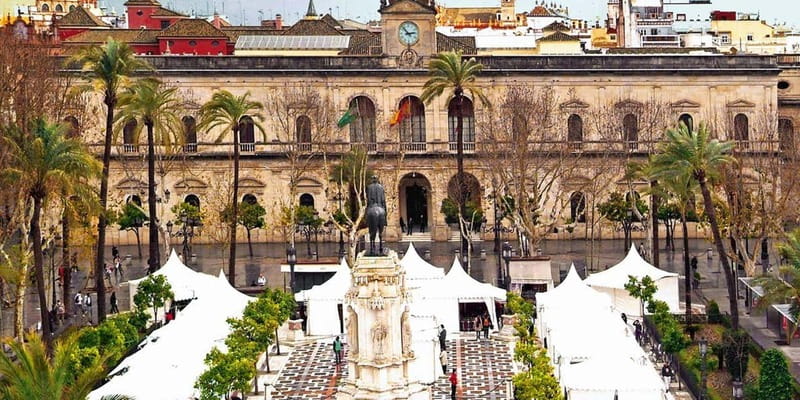 Seville: Sunset Roof Top Walking Tour - Santa Cruz at Terrace Height: Medieval Streets and Real-Life Seville