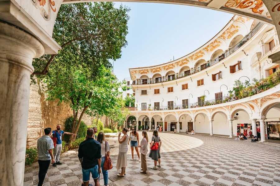 Seville: Tapas, Taverns and History Guided Walking Tour - Why Seville Tapas Feels Different From Other Food Tours