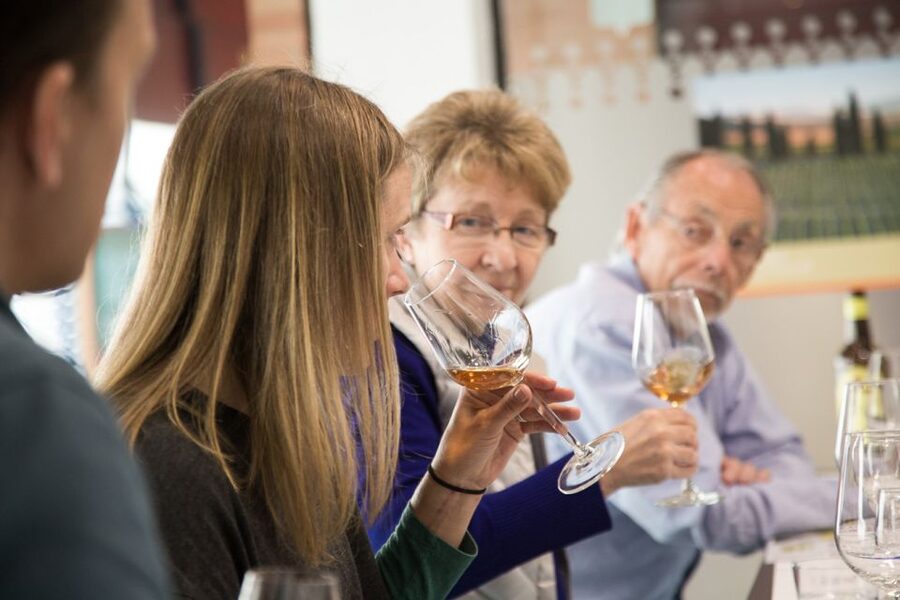Seville: Triana Market Tour with Tastings - Starting at Taller Andaluz de Cocina: Your warm-up before Triana