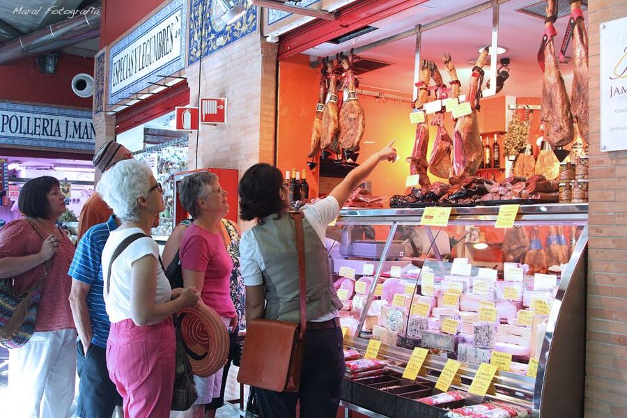 Seville: Triana Market Tour with Tastings - The Triana Market walk: history above, remains below