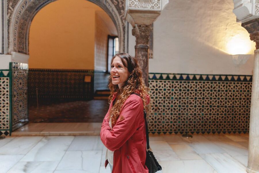 Seville: VIP Exclusive Early Access Tour of The Alcazar - The VIP entrance: skip the line, keep the momentum
