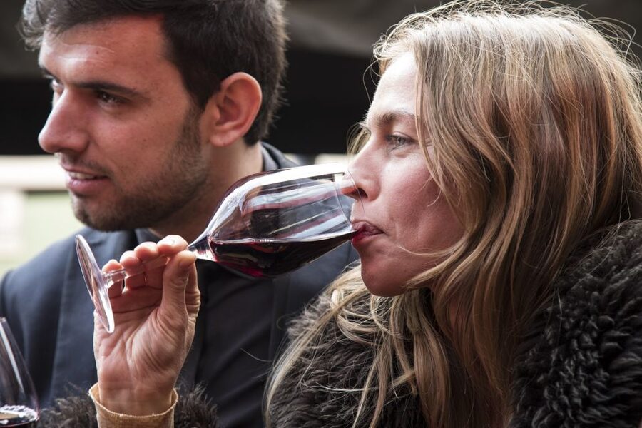 Seville: Wine and Gourmet Tapas Tour - Beer-and-tapas stop: when the flavor lineup resets