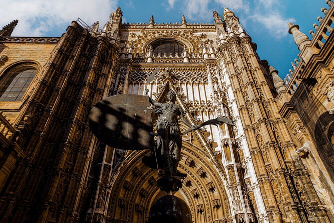 Skip the Line Seville Alcázar, Cathedral & Giralda Guided Tour - Giralda Tower Ramps: The View Is Worth the Effort