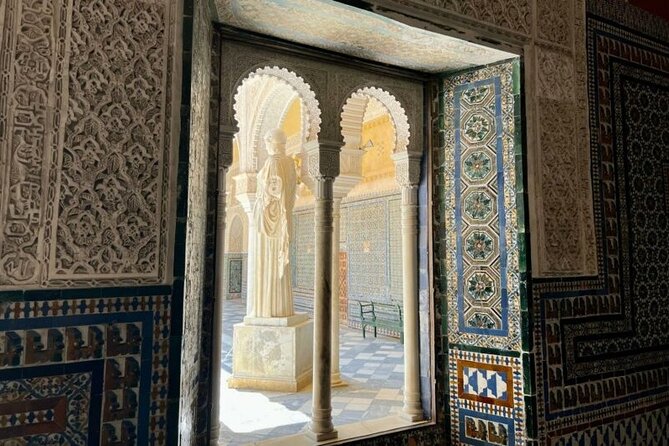 Spirit of Seville - Private Walking Tour with Casa de Pilato - The Big Idea: A 3-Hour Seville Route That Prioritizes Real Stops