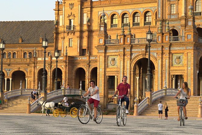 Sunset Guided Bike Tour in Seville - How hard is the ride for beginners and families?