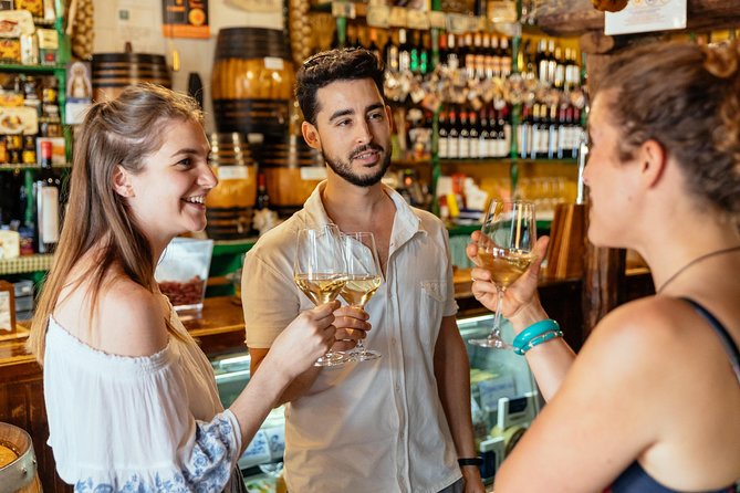 The Award-Winning Private Food Tour of Seville: 6 or 10 Tastings - Private walking tour basics: what it feels like on the street