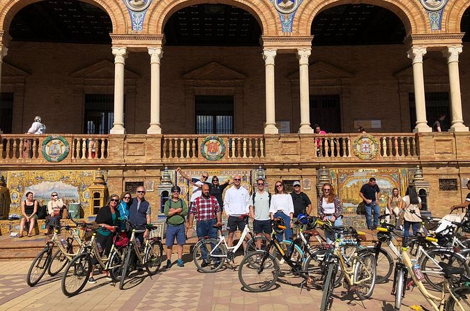 The best private bike tour through Seville - Cathedral de Sevilla: big-scale meaning and UNESCO status