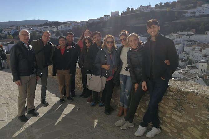 White Villages and Ronda Guided Day Tour from Seville - Getting on the coach: pick-up points and being ready