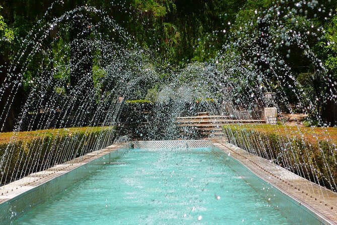 Wonderful Seville Guided Tour - Maria Luisa Park: where the exhibition garden becomes a public favorite