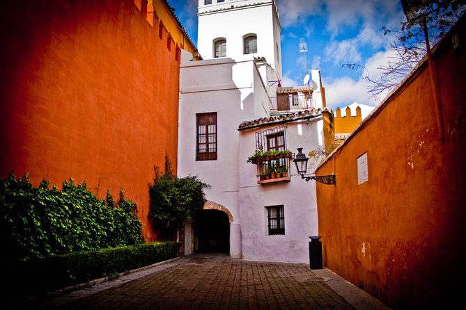 “Your First Day in Seville, the Local Way” - Timing, fitness, and what to bring so day one stays fun